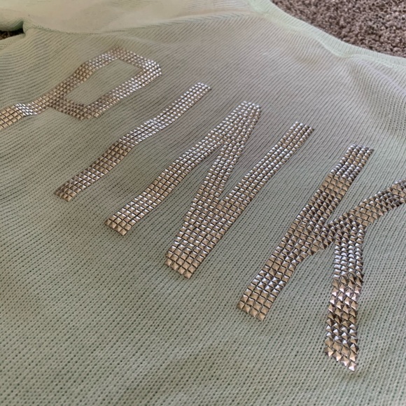 VS PINK Long Sleeve - Picture 3 of 8